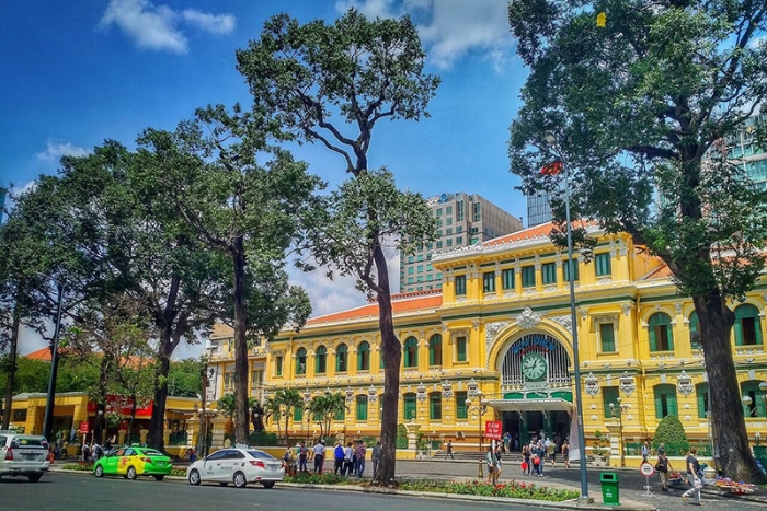 Poste centrale