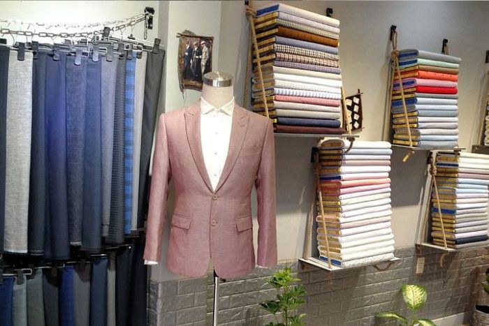 August Tailor