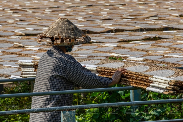 Le village artisanal de galettes de riz de My Long (Ben Tre)