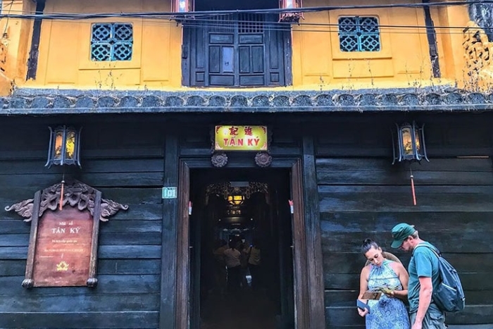 Visitez la ancienne maison de Tan Ky