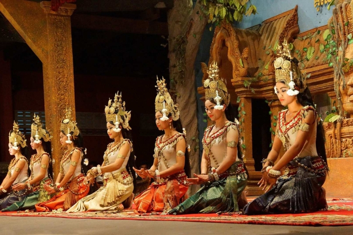 Spectacle traditionnel de danse Apsara Cham