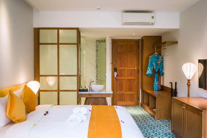 Vinh Hung Old Town Hotel  
