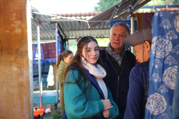 Les touristes au marché ethnique de Pa Co Mai Chau