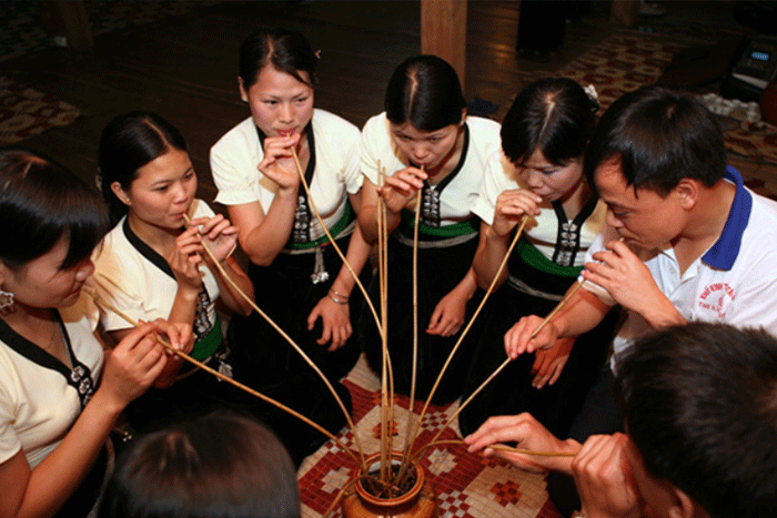 Le village de Poom Coong Mai Chau