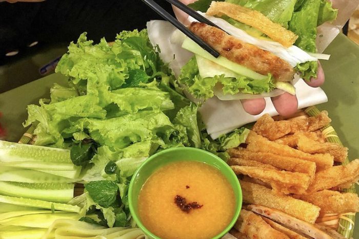 Les nem nuong sont un plat incontournable &agrave; d&eacute;guster lors d&rsquo;un s&eacute;jour &agrave; Nha Trang