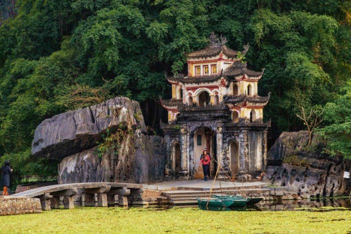 L'atmosph&egrave;re paisible de la pagode Bich Dong