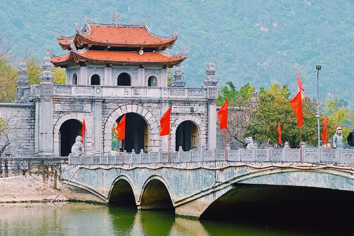 Exploration de l'ancienne capitale de Hoa Lu &agrave; Ninh Binh