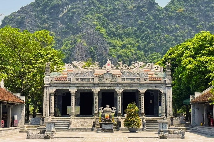 D&eacute;couverte du temple Thai Vi en visitant Ninh Binh
