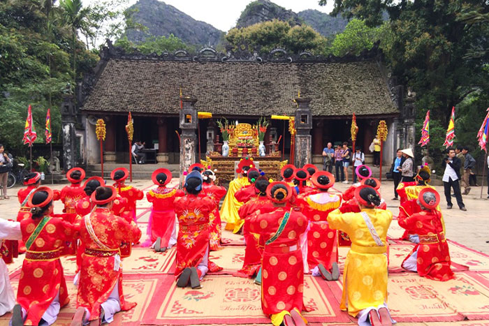 La Fête de Truong Yen à l'Ancienne Capitale de Hoa Lu Vietnam