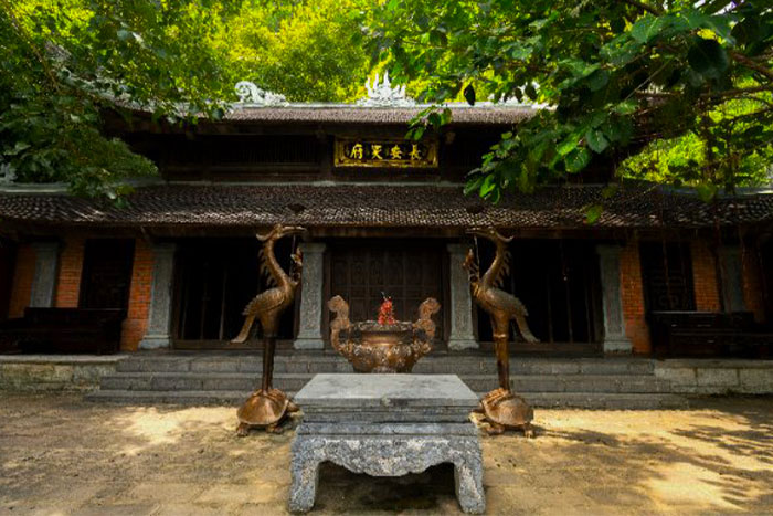 Temple de Trinh à Trang An