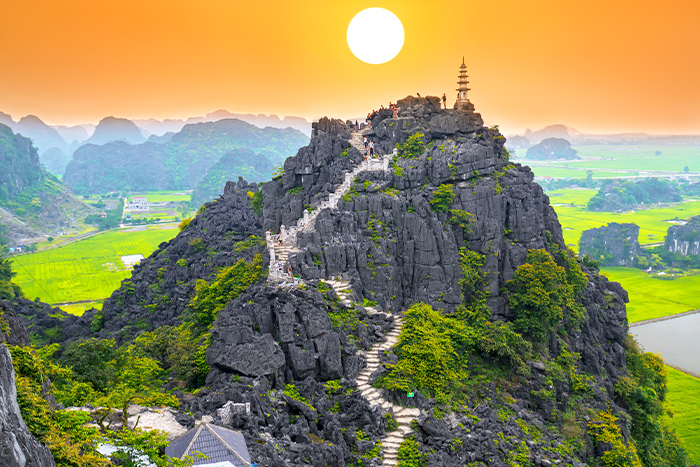 Que voir à Ninh Binh? Hang Mua (Grotte de la dance)