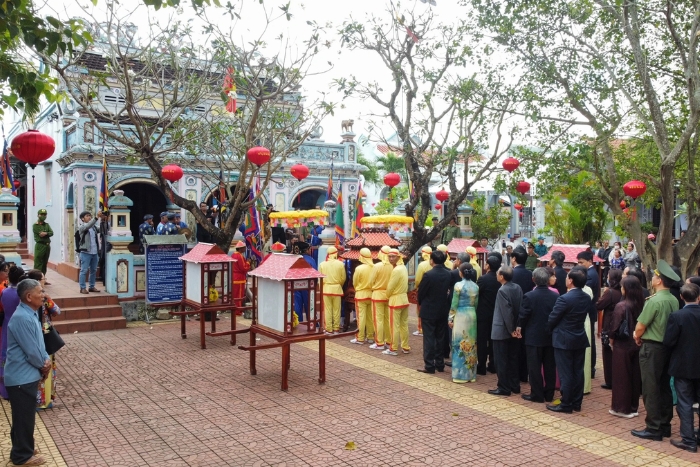 Festival de la pagode Ba - Ville portuaire de Nuoc Man après le Têt Vietnam