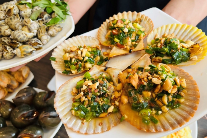 Noix de p&eacute;toncle g&eacute;ant parmi les sp&eacute;cialit&eacute;s &agrave; Phu Quoc