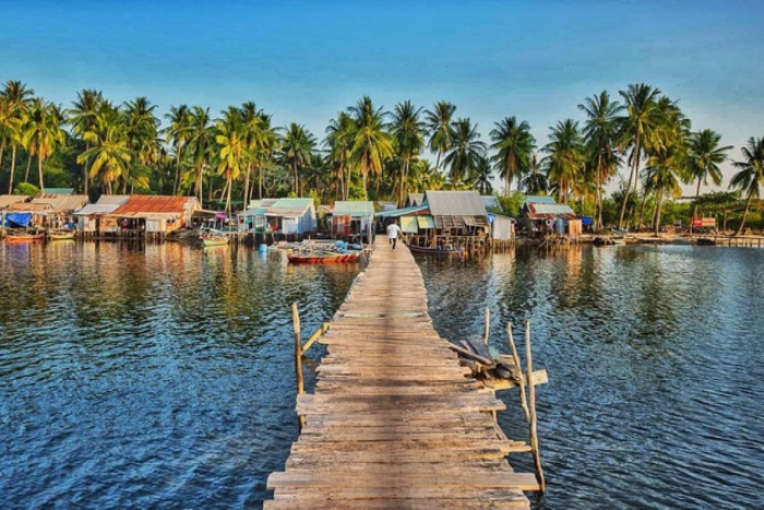 Vous pouvez visiter le village de pêcheurs de Rach Vem pour découvrir le  mode de vie des habitants locaux