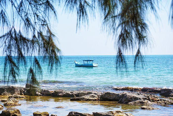 Explorez la plage d'Ong Lang