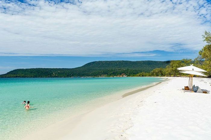 Sihanoukville, plages paisibles et îles sauvages éclatantes