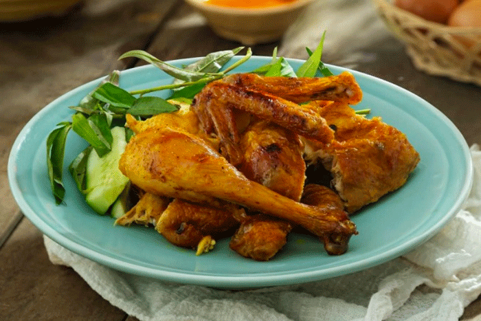 Que manger à Pu Luong ? Poulet de colline (Gà đồi)