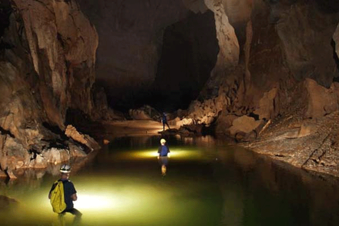 Expérience dans la Grotte Sombre