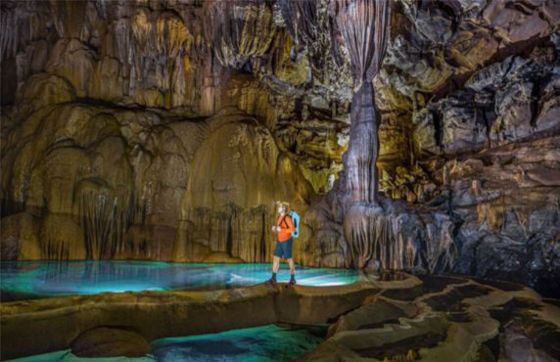 Explorez Les 4 Meilleures Grottes A Quang Binh