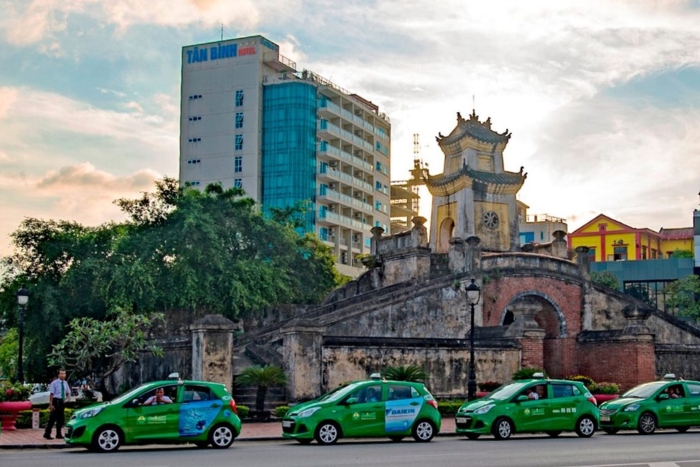 Taxis traditionnels, l'un des meilleurs transports à Quang Binh
