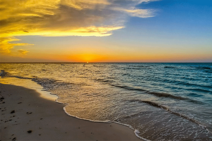 La plage de Nhat Le à Quang Binh