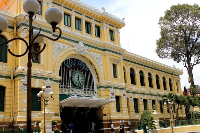 Poste centrale
