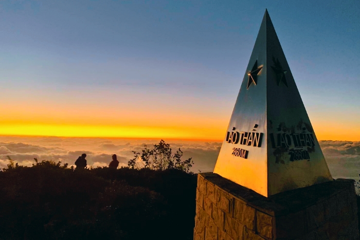 Atteindre le sommet Lao Than lors d&rsquo;un trek au Vietnam en avril