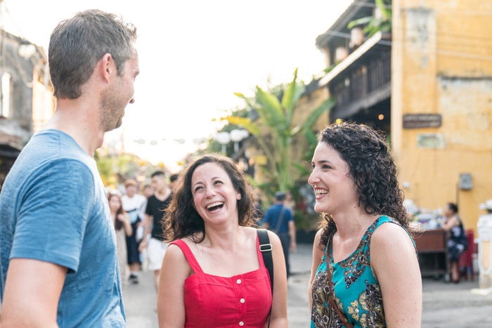 Voyager seul femme à Hoi An avec des souvenirs mémorables