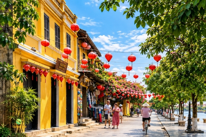 À pied dans les ruelles pleines de charme de Hoi An