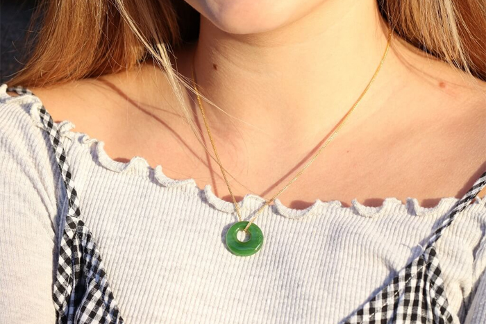 Guide pratique pour acheter des bijoux en jade vietnamien de qualité