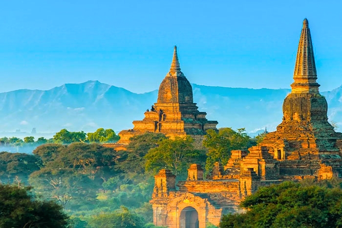 Entre temples et plaines, paysages uniques de Bagan