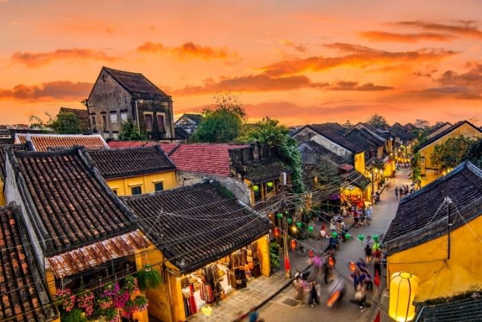 Hoi An s&eacute;duit de nombreux touristes fran&ccedil;ais gr&acirc;ce &agrave; son charme historique