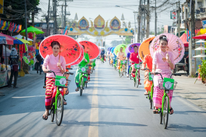 Que faire en Thaïlande en janvier ? Profitez du festival des parapluies de Bo Sang à Chiang Mai