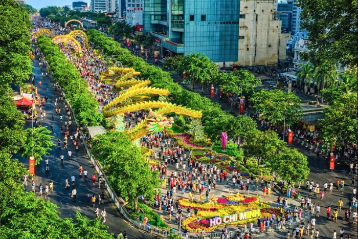 Scènes de vie animées à Ho Chi Minh-Ville, symbole des destinations au Vietnam pendant le Têt dynamiques