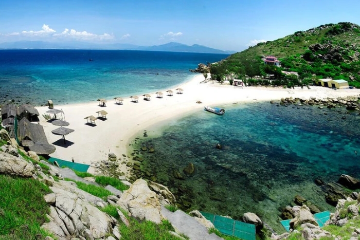 La plage Nha Trang - une destination incontournable vietnam