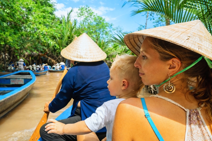 Vie locale du Mékong Delta avec un forfait Vietnam en été en famille