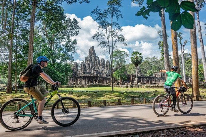 Faire du v&eacute;lo au Cambodge convient davantage aux d&eacute;butants