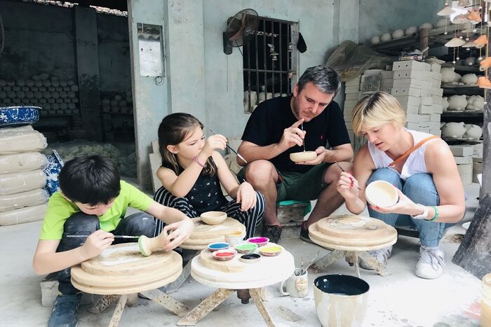 Explorez le village de poterie de Bat Trang, l'un des meilleurs villages traditionnels de Hanoi