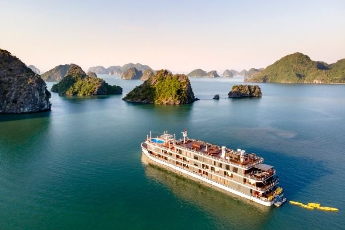 Laissez-vous porter par le charme intemporel d&rsquo;une croisi&egrave;re haut de gamme