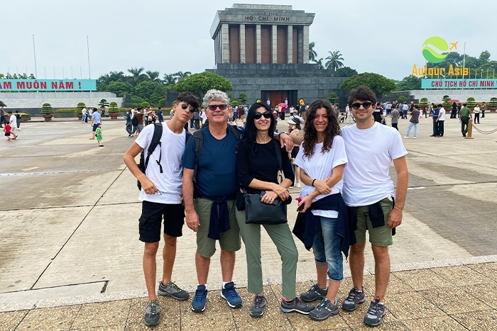 Mausol&eacute;e de H&ocirc; Chi Minh