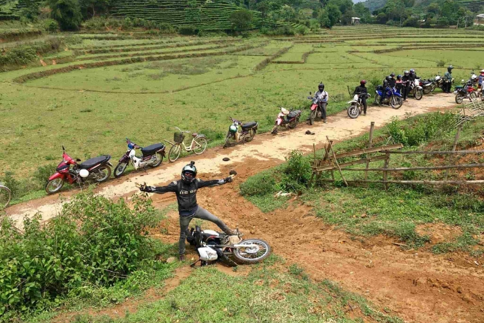 Visite Mai Chau &agrave; moto