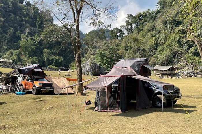 Camping dans les paysages verdoyants de Ba Vi