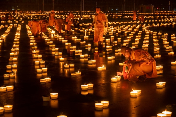 Asalha Puja : une f&ecirc;te bouddhiste tha&iuml;landaise