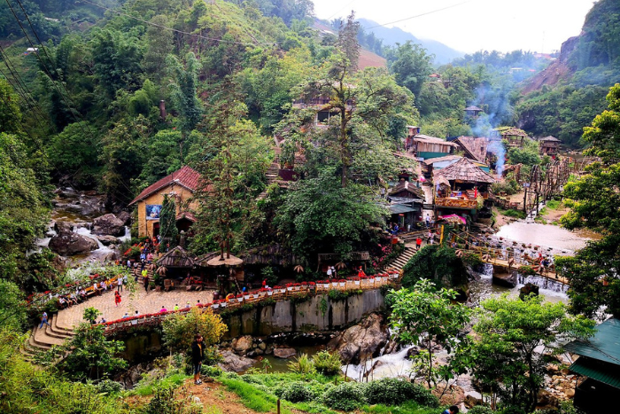 Village de Catcat - un des sites incontournables à Sapa