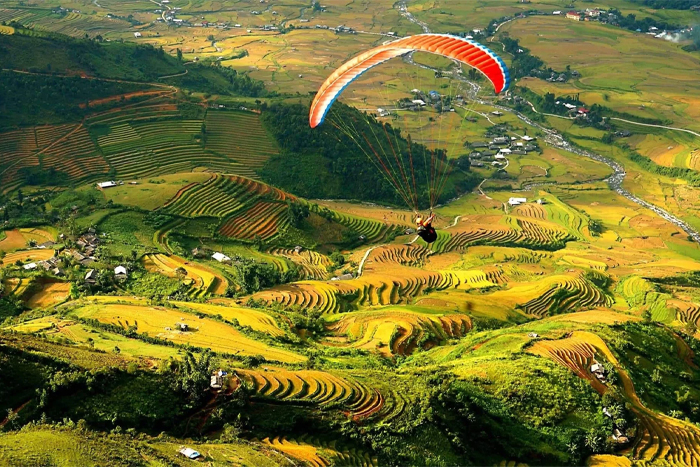 Service de parapente au col de Khau Pha