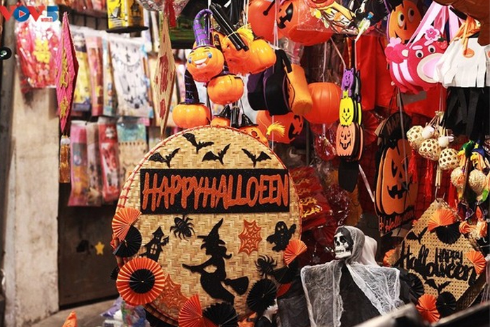 Les rues de Hanoi s'animent pour Halloween