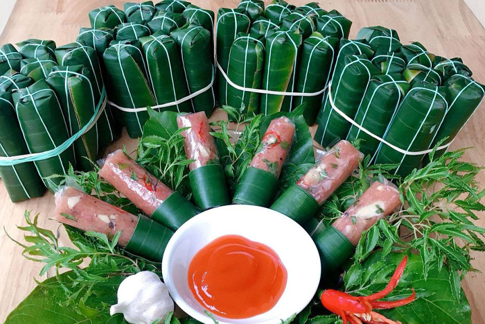 Rouleau de porc fermenté vietnamien - les meilleurs plats épicés