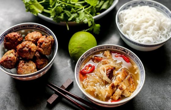 Les Plats De Nouilles Vietnamiens Incontournables Pour Votre Visite Au Vietnam