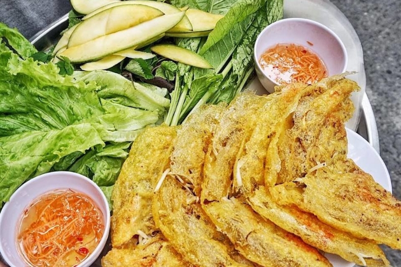 Découvrez le style unique de bánh xèo du Nord du Vietnam