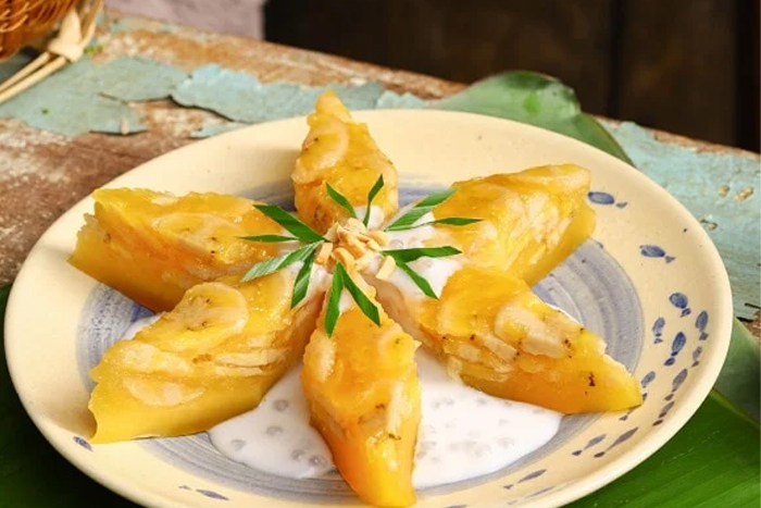 Gâteau des bananas à la vapeur (Bánh chuối hấp)